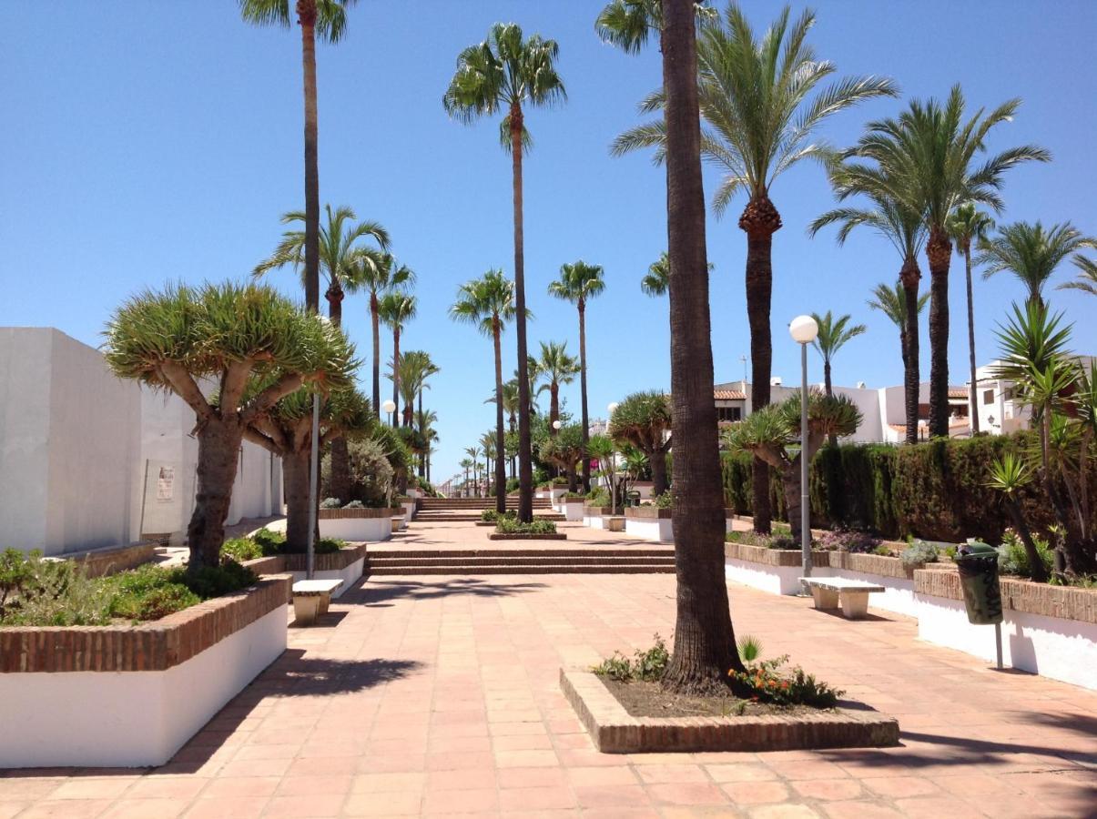 2091- Apt Close From All Amenities Manilva Exterior photo